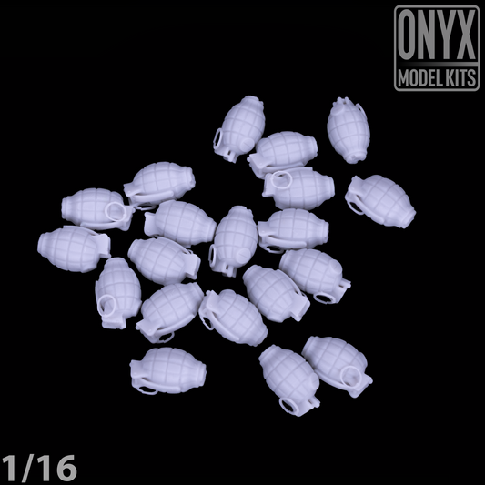 1/16 - British Mills Bombs