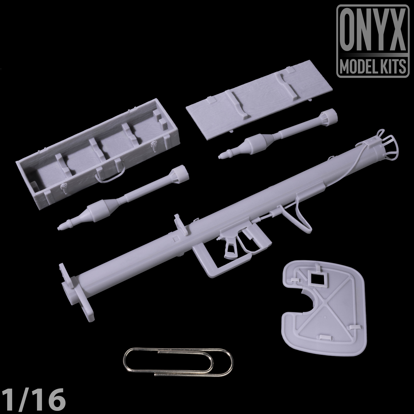 1/16 - Panzerschreck with rockets and crate